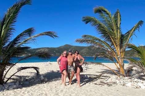 Review img # 11 of the yacht ALLURE 64