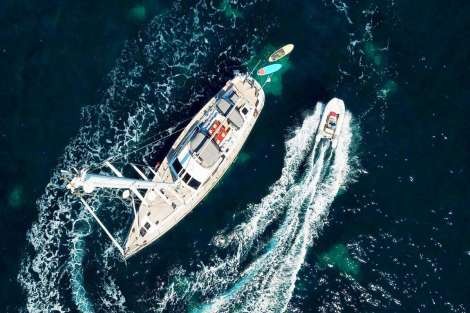 Review img # 32 of the yacht ELVIS MAGIC