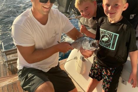 Review img # 73 of the yacht FOXY LADY