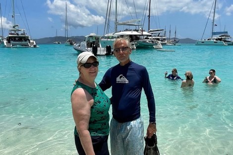 Review img # 5 of the yacht FOXY LADY