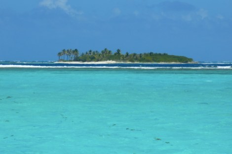 Review img # 70 of the yacht Groovy