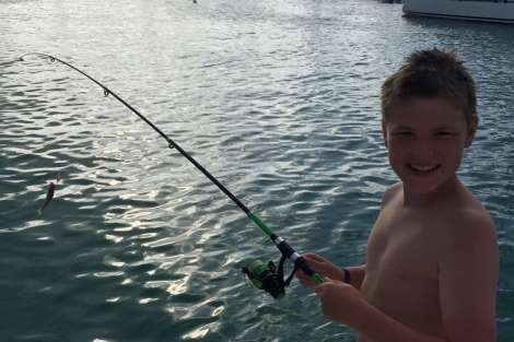 Review img # 54 of the yacht Groovy