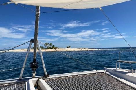 Review img # 18 of the yacht ILLUSION