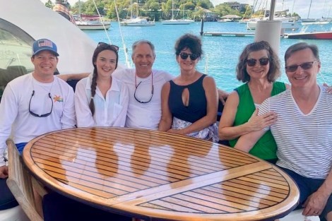 Review img # 133 of the yacht ISOLABLUE