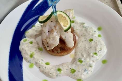 Review img # 138 of the yacht ISOLABLUE