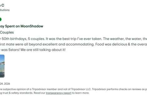 Review img # 6 of the yacht Moon Shadow