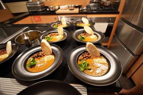 Review img # 27 of the yacht ODYSSEA