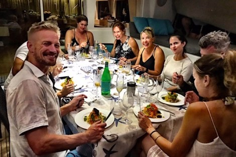 Review img # 23 of the yacht SAIL AWAY