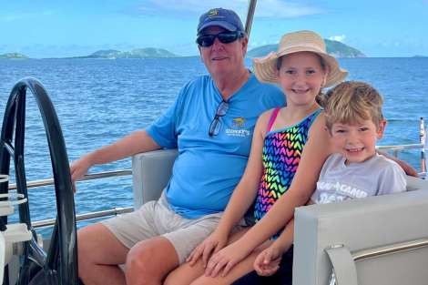 Review img # 93 of the yacht SANDY CINCO