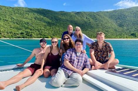 Review img # 160 of the yacht SANDY CINCO