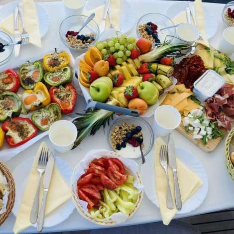 Food onboard SERENITY 4.8 # 4