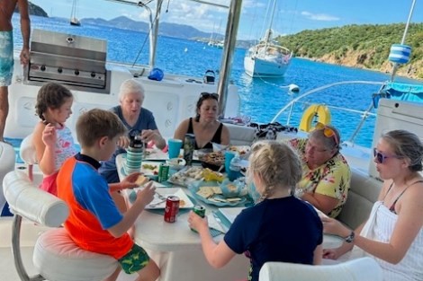 Review img # 82 of the yacht SUN GODDESS