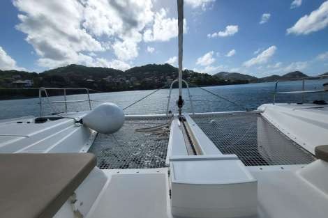Review img # 17 of the yacht SWAN